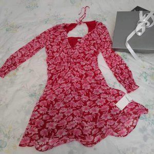 Selling Julia Jordan dress. New. Original tag.